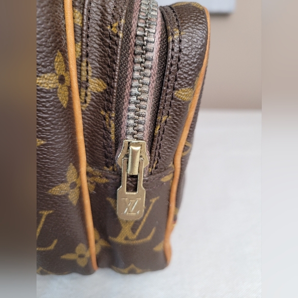 Louis Vuitton Brown Amazon PM Monogram Womens Crossbody Bag - Picture 6 of 16